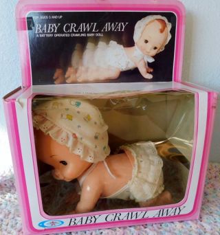 Vintage 1981 Baby Crawl Away Battery Operated Doll Playmates - Box