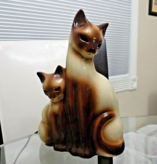 Vintage Mid - Century Kron Ceramic Siamese Cat & Kitten Tv Or Accent Lamp 14 "