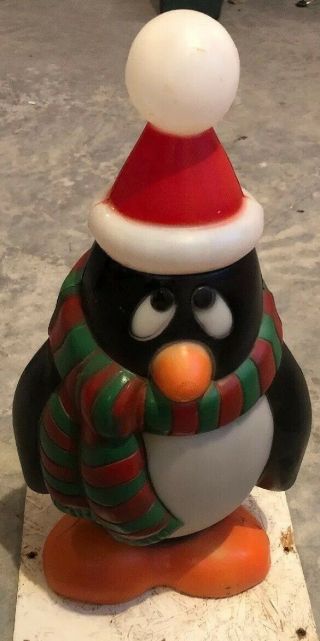 Vintage " General Foam " Christmas Chilly Willy Lighted Penguin Blow Mold 28 " Tall