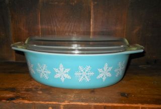 Vintage Pyrex Turquoise Blue Snowflake 2 1/2 Qt.  Oval Casserole And Lid Usa