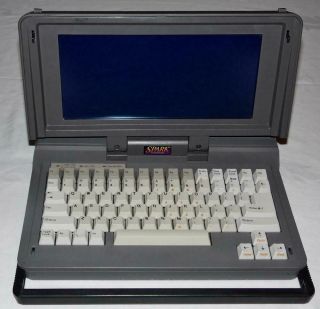 RARE DATAVUE SPARK PORTABLE COMPUTER LAPTOP,  Power Source CASE & 21 Floppy Disk 2