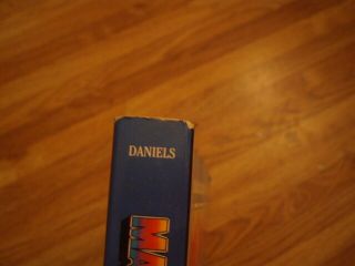 Marvel: Five Fabulous Decads Les Daniels.  Intro by Stan Lee 2