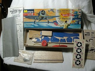 VINTAGE F6F Hellcat Model Plane Kit by Monogram 5