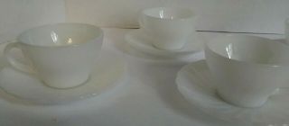 Set of 4 Opaque Anchor Hocking Vintage 1930s Milk Glass Tea Cup and Saucers 8