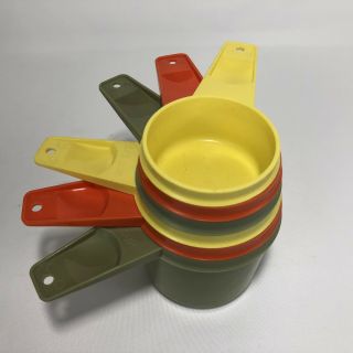 6 Vtg Tupperware Measuring Cups Multi Color Set Complete Orange Green Yellow
