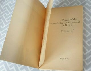 POETRY OF THE ' UNDERGROUND ' IN BRITAIN Edited by MICHAEL HOROVITZ PENGUIN BOOKS 3