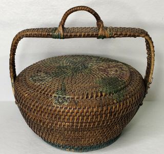 Vintage Round Woven Sewing Basket With Lid Primitive Handled