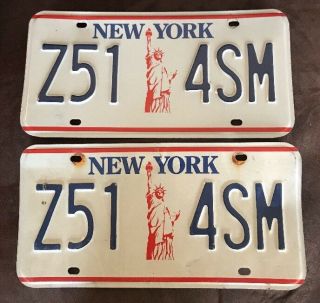 Vintage Matching Pair York State License Plate 1980’s Statue Of Liberty