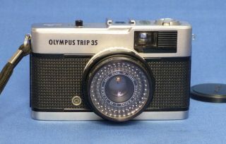 Olympus Trip 35 35mm Point & Shoot Film Camera.