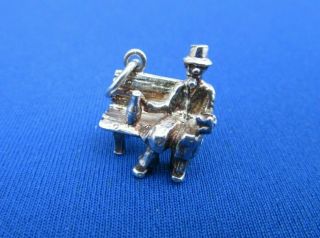 Vintage Nuvo 925 Sterling Silver Charm Old Man Sat On A Bench