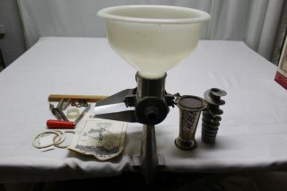Vintage Victorio Strainer Model 200 Food Mill Canning Freezing Puree Soups