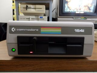 Commodore 1541 Floppy Disk Drive for C64 w/ power cord 2