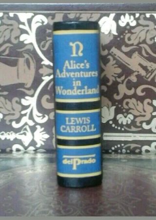 Alice in Wonderland Lewis Carroll Del Prado Book Miniature Classics Library. 2