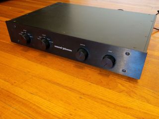 Conrad Johnson Pf - 2 Stereo Preamplifier With Mm Phono Stage