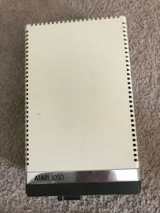 Old Atari 1050 5 1/4” Floppy Disk Drive And Serial Connector Cable 2
