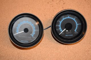Vintage Det - Mar Outboard Inboard Gauge Set - Speedometer And Tachometer