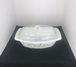 Pyrex Vintage 4 Qt Casserol Dish 58 W/ Lid White And Gold Honeysuckle
