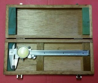 Vintage Nsk Japan Dc - 6 Micrometer Vernier Caliper.  001 In Wooden Box
