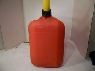 Vintage Wedco 6 Gallon Heavy Duty Vented Plastic Gas Can Model W - 500 - 2 6