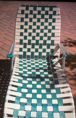 Vintage Top Quality Aluminum Folding Lawn Chaise Lounge Chair.  Very Tight Web