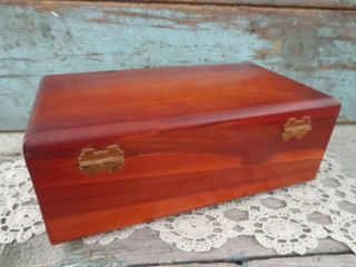 vintage Lane cedar chest jewelry trinket box 2 keys Rosen Furniture Whitman VA 6