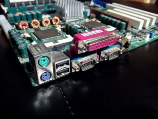 Server board Socket 604: Supermicro X5DAL - G - 2Gb RAM ECC - 2 x Intel Xeon SL6VL 2