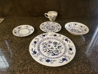 5pc Place Setting Vintage J G Meakin CLASSIC BLUE NORDIC England 3