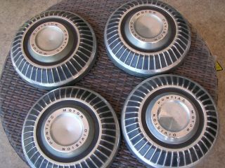 Set Of 4 Vintage Pontiac Motor Division Hub Cap Wheel Covers 10.  5 Inch