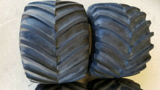 Vintage 1/10 scale Tamiya Clodbuster Wheels and Tires 6