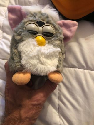 Vintage 1998 Furby Tiger Electronics Model 70 - 800 Gray & White With Tag