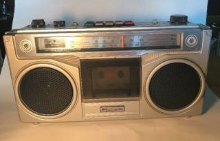 Vintage Boombox Sears Sr2100 Series Stereo Am/fm Radio Cassette Recorder