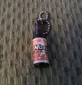 Vintage 1950s Moxie Cola Mini Bottle Keychain.  Nos