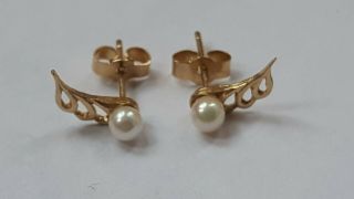 Lovely Vintage 9ct Gold Cultured Pearl Angel Wing Earrings