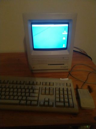 Apple Macintosh Se Fdhd M5011:,  W/ Keyboard And Mouse
