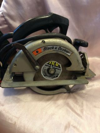 Vintage Black & Decker Professional H.  D Circular Saw 975 6 - 1/2 Heavy Duty Sawcat