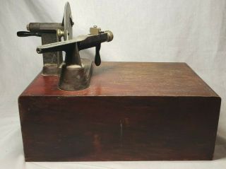VINTAGE LITTLE GEM WATCH CRYSTAL CUTTING TOOL ON WOOD DOVE TAIL BOX 2