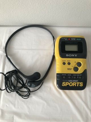Vintage Sony Walkman Sports Fm Am Portable Radio With Headphone