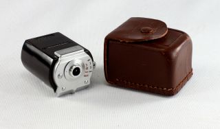 Voigtlaender Finder Turnit 3 for 35,  50 and 100 mm lenses,  in leather case 4