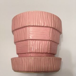 Vintage Mccoy Art Pottery Light Pink 5 1/2” X 5 Basket Weave Planter Very Old