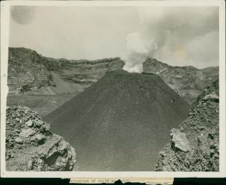Mt.  Vesuvius - Vintage Photo