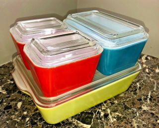 Vintage Pyrex Primary Colors 8pc Refrigerator Dishes Set - - Older Lids - Great Shape