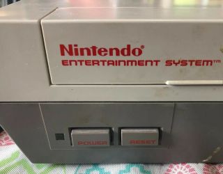Vintage Classic Nintendo Entertainment System