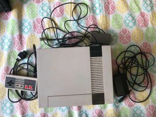 VINTAGE Classic Nintendo Entertainment System 2