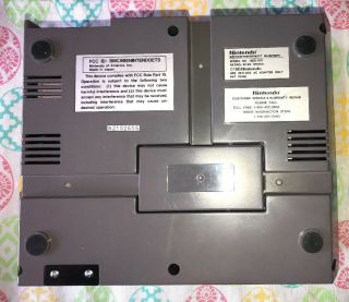 VINTAGE Classic Nintendo Entertainment System 7