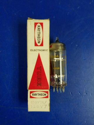 Old Stock Raytheon Vintage Vacuum Radio / Tv Electron Tube 12by7a/12bv7