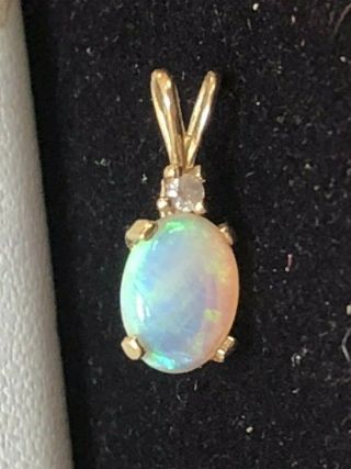 Estate Vintage 14k Yellow Gold Natural Opal Diamond Pendant Charm