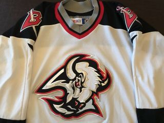 1996 - 2006 Buffalo Sabres White Goat Head Vintage CCM NHL Hockey Jersey Sz L 3