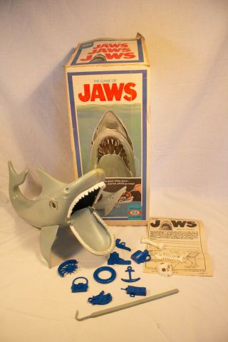 Vintage 1975 The Game Of Jaws By Ideal W/ Instructions