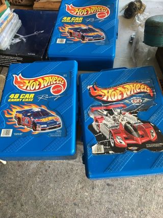3 Vintage 1999 & 2002 Mattel Hot Wheels - 48 Car Carry Case