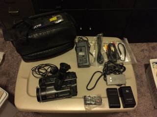Sony Hi8 Video Camera Ccd - Tr101 W/accessories